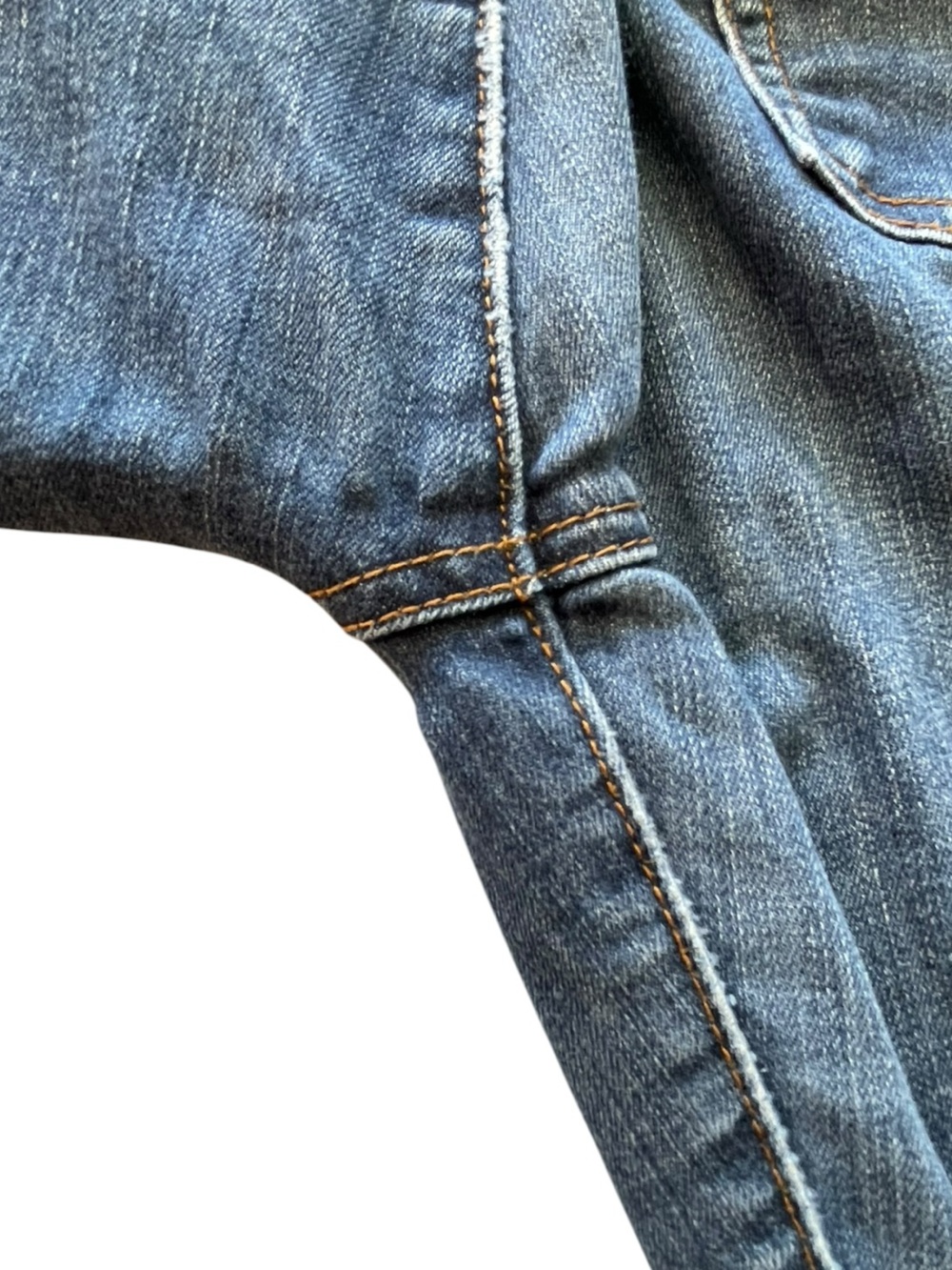 Kut from the Kloth Women's Straight Leg Jeans in Wash Blue - Picture 3 of 10